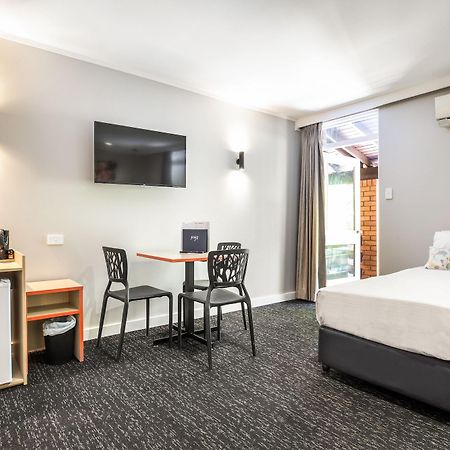 Nightcap At The Ranch Hotel Macquarie Park Buitenkant foto