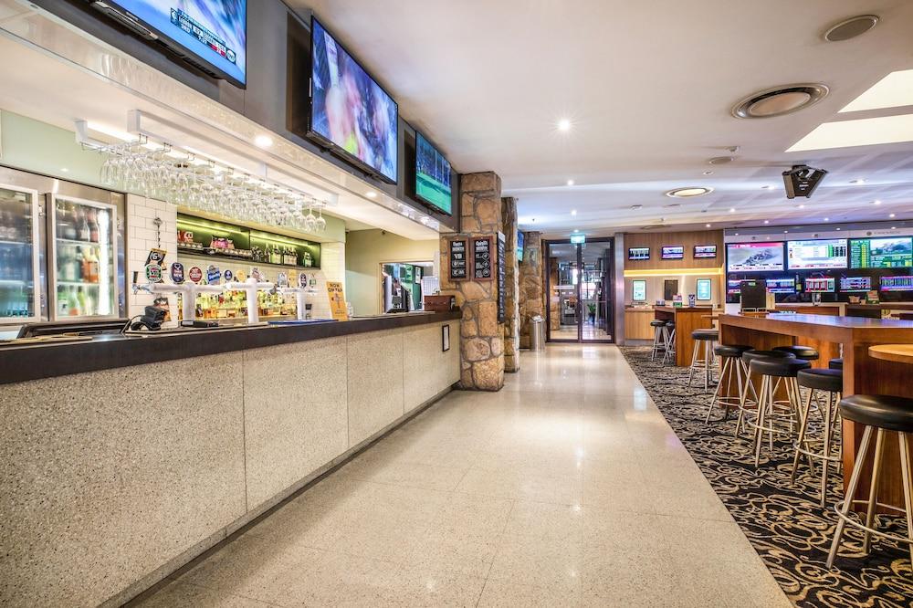 Nightcap At The Ranch Hotel Macquarie Park Buitenkant foto