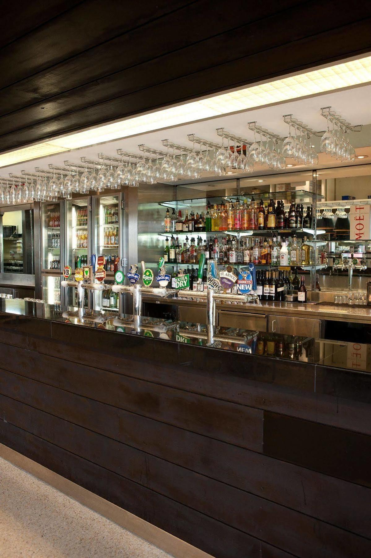 Nightcap At The Ranch Hotel Macquarie Park Buitenkant foto